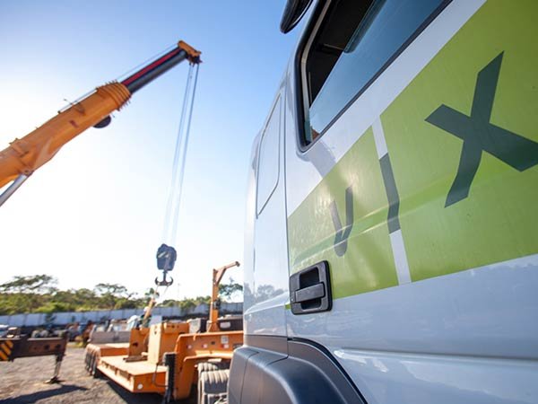 3-obras-vix-slider-sobre-a-vixpar